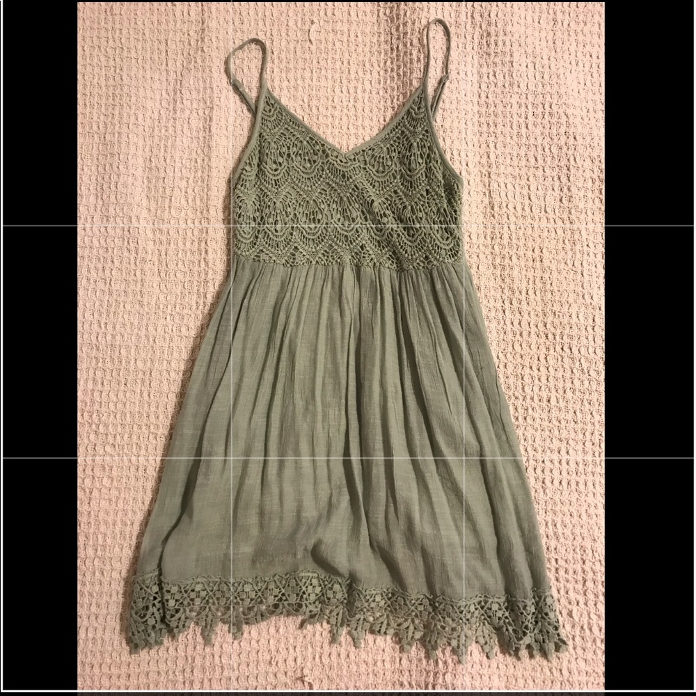 MINT GREEN FLORAL DRESS